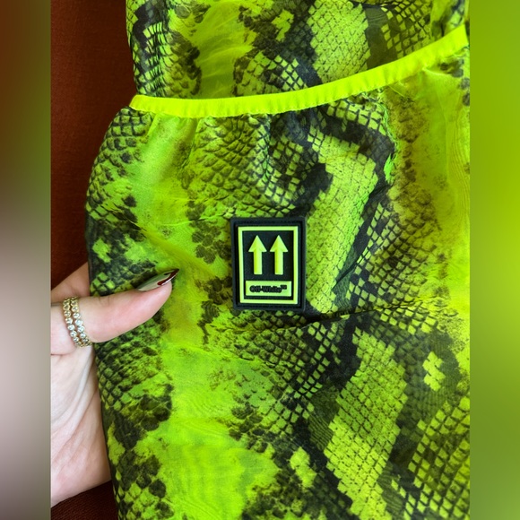 Off-White c/o Virgil Abloh Runway Ready to wear Neon Snakeprint Mesh Joggers - Picture 15 of 16